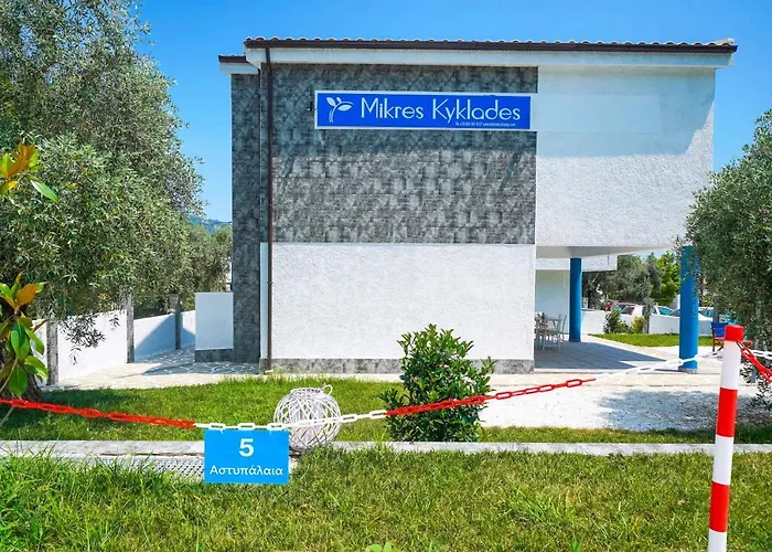 Mikres Kyklades